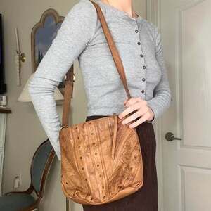 Vintage Cabin Creek Tan Embroidered Boho Crossbody Bag with Studded Detail